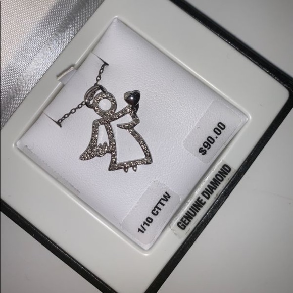 Brand New In-Box Diamond Angel Necklace 💎 - Picture 1 of 3